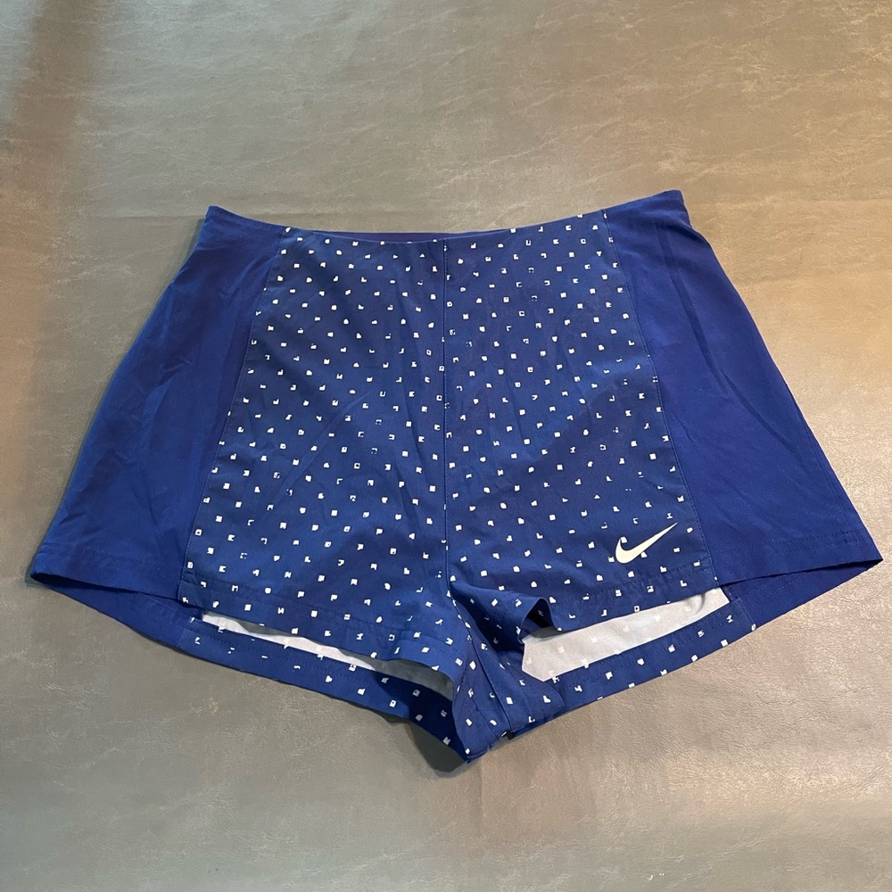 Cute Nike Dri-fit shorts size large Dark blue